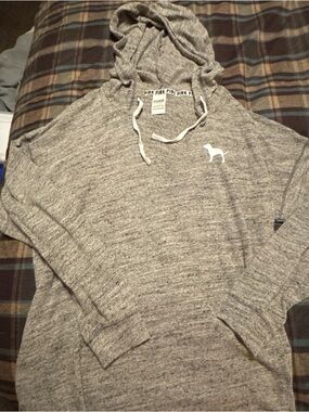 PINK Victoria's Secret Women’s L Heather Gray Hoodie Sweater